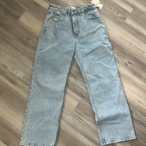 Abercrombie Curve love high rise 90s relaxed Jean
